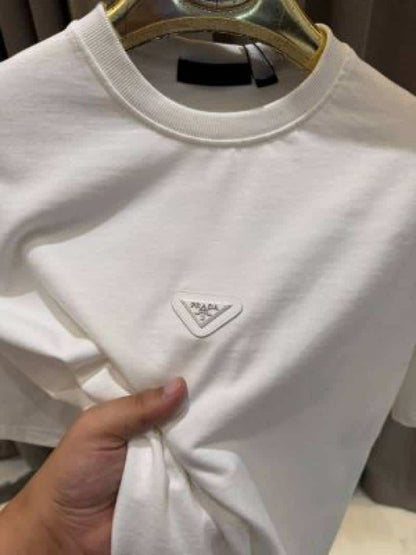 Prad_a Premium Oversized Tshirt