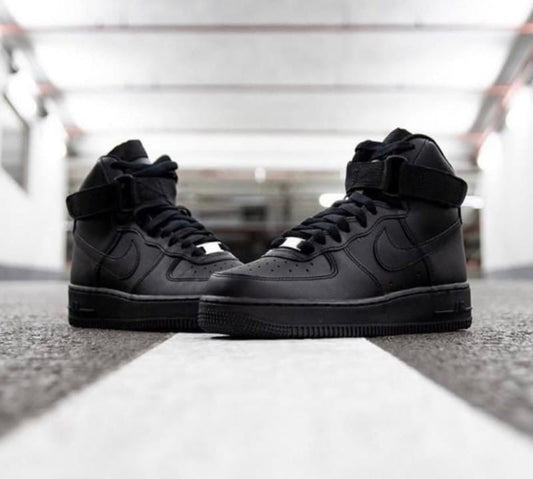 Nike Airforce 1 Mid BLACK