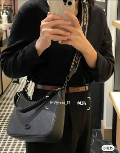 Coac_h Hobo Crossbody With Signature Canvas comes with 3 belts with box