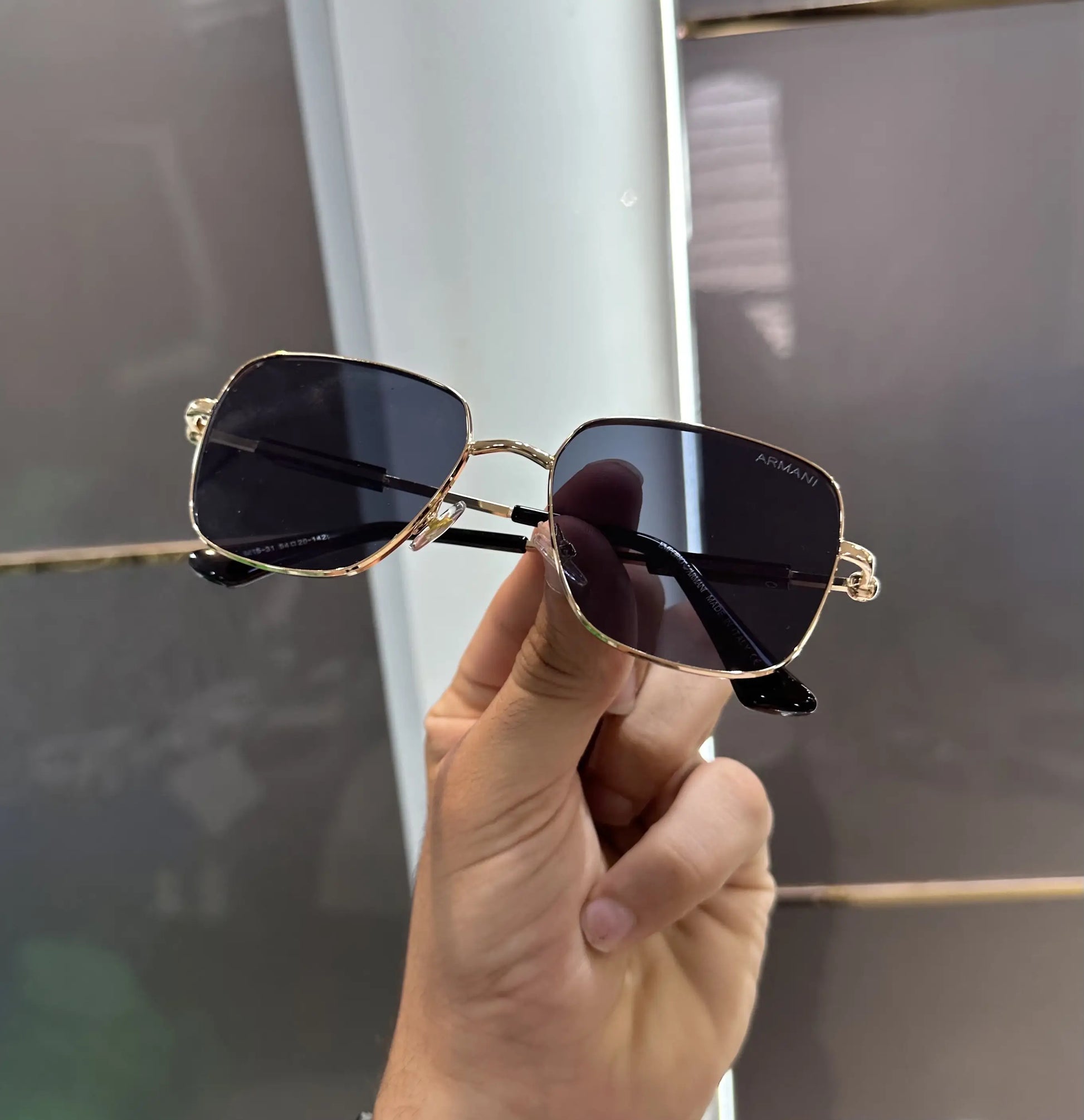 Emporio Arman i Gold Black Premium Shades 031
