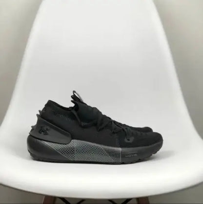 Under Armour Hover Phantom 3 ALL BLACK