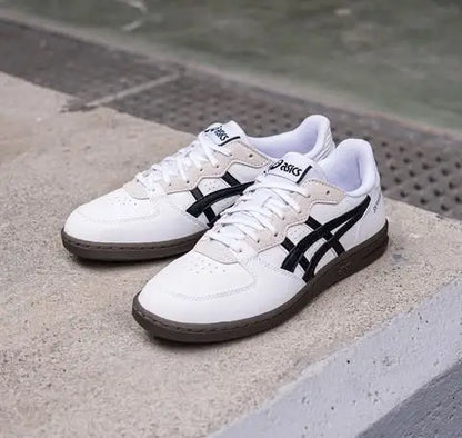 Asics Skyhand OG White Black Mens Retro Sneakers D-1909
