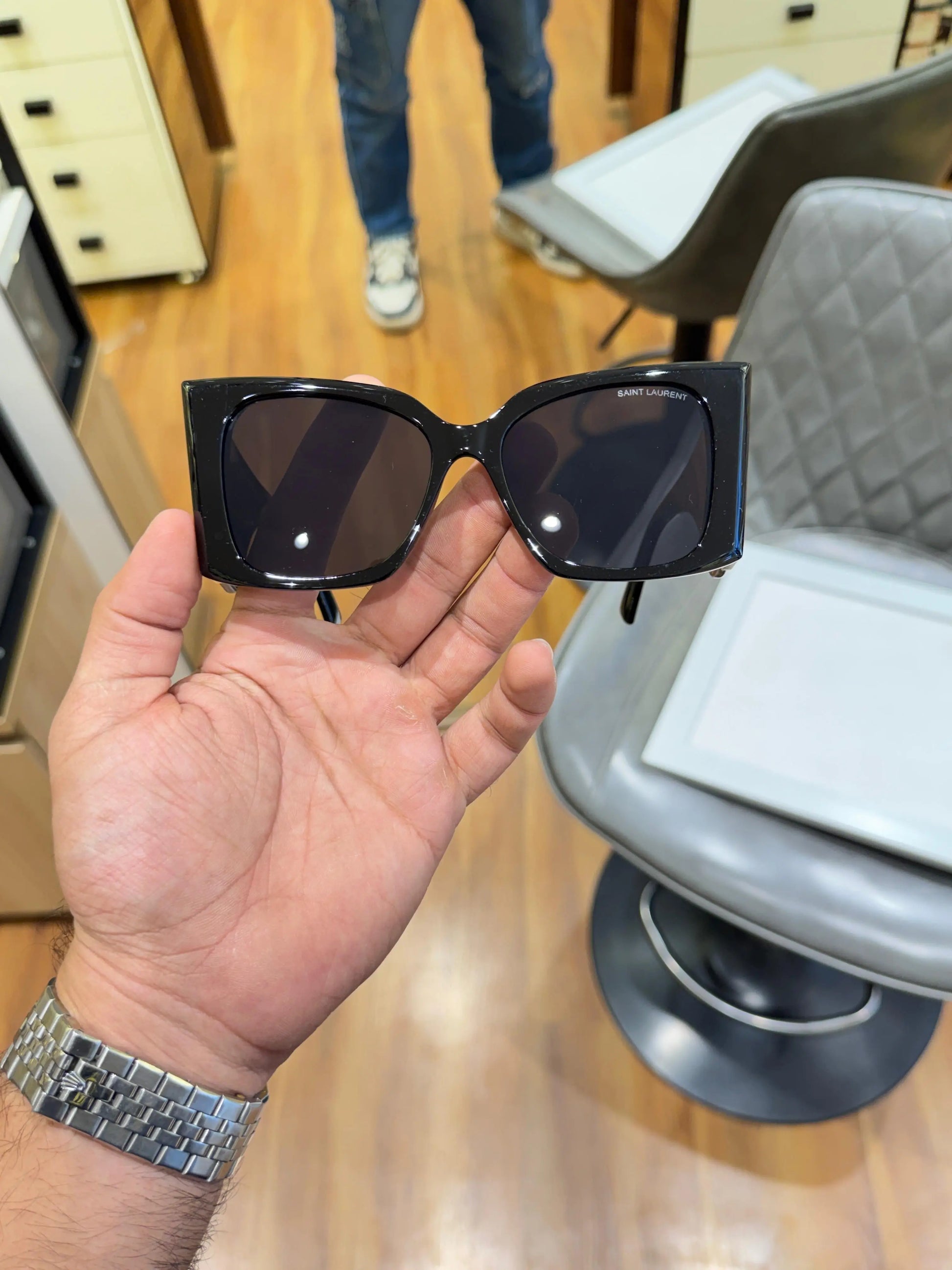 yes_saint_laurent_black