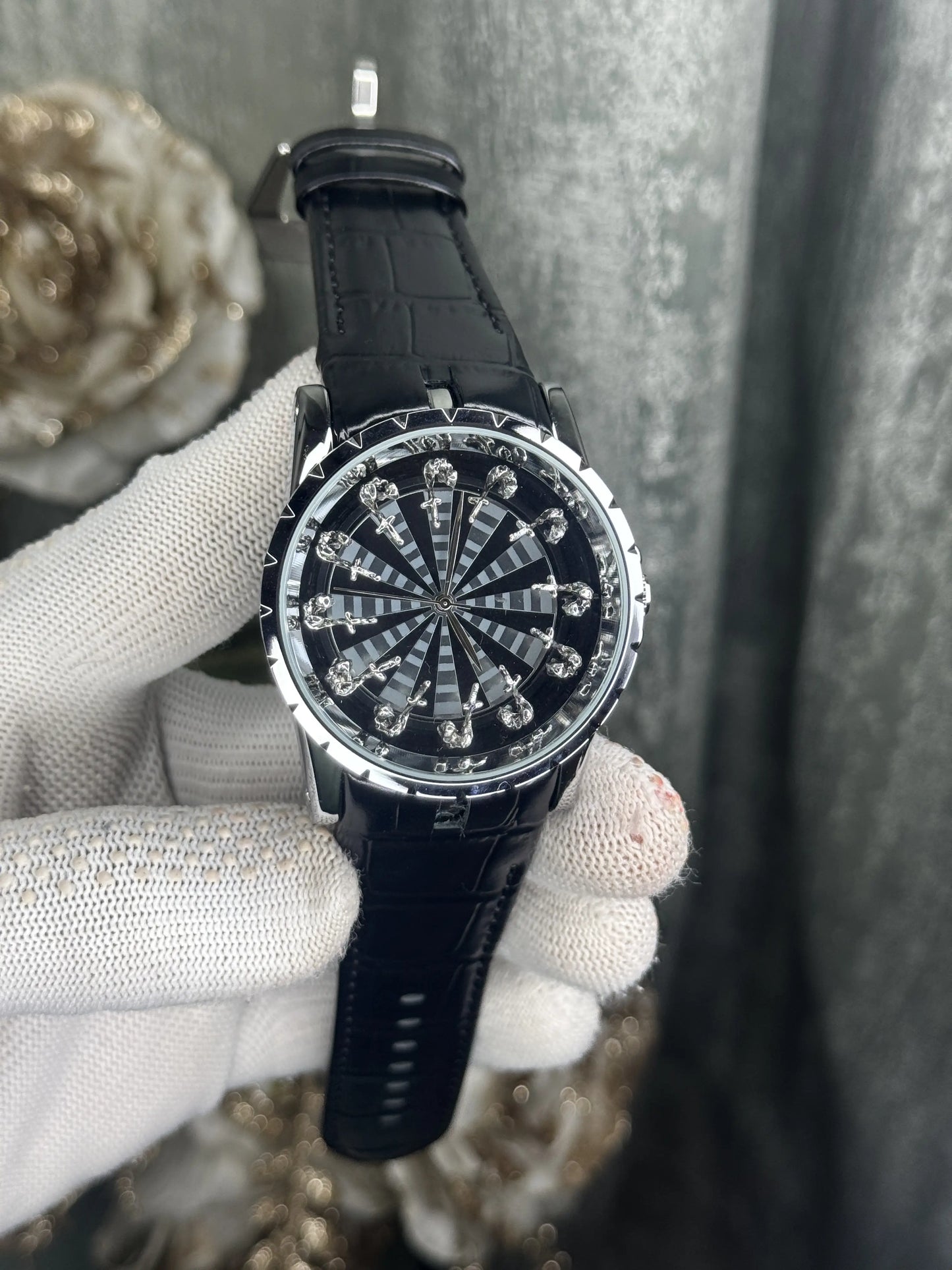 Roger Dubuis Onola Twelve Knights Premium Watch